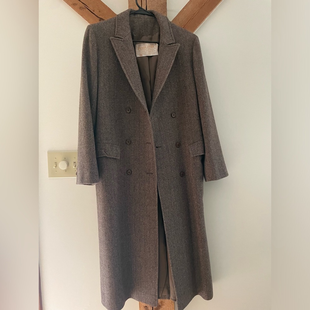 Vintage Pendleton wool coat. Size 8